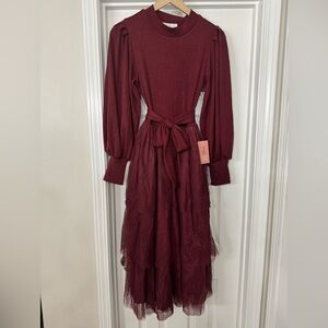 Ivy City Co Burgundy Dress Size Small